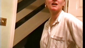 asiatisches Mädchen leckte ihren reife geile alte frauen Arsch