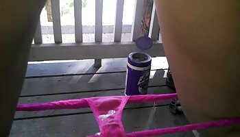 Er hat seine Frau genommen reife frauen sex filme und gefickt