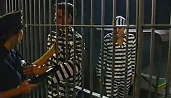 Minx Marsha reife geile weiber May hat ihr saftiges, nasses Loch beim Billard verloren